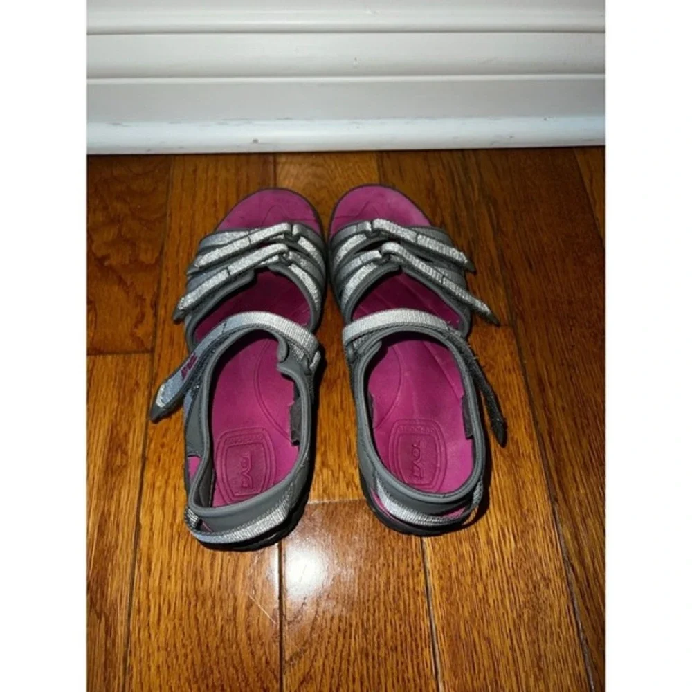 Girls/‎ Women's Teva Kid's Y Tirra Sandal  Color: Falls Algiers Blue Size 4